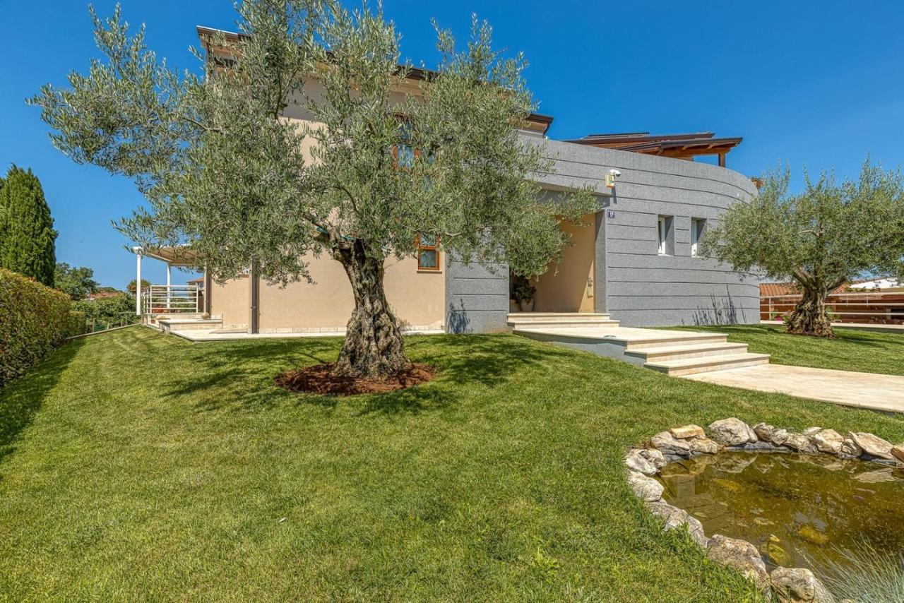 Complex Irena With Pool Porec